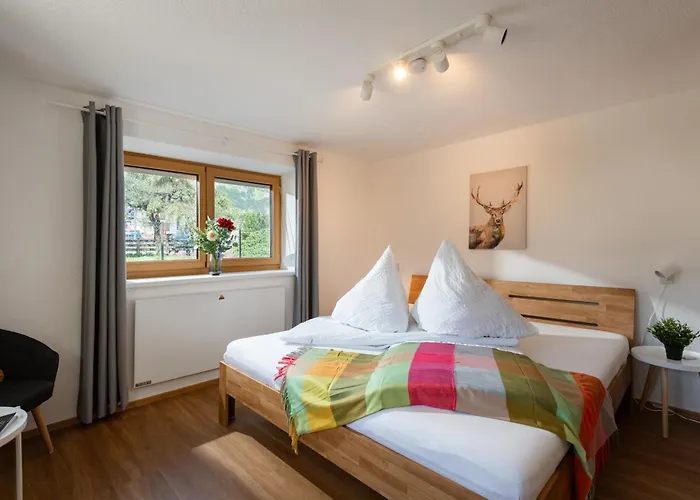 Alpenapartment Fuer Familien Und Gruppen Zentrale Lage Lägenhet