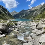 Alpenapartment Fuer Familien Und Gruppen Zentrale Lage Appartamento