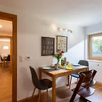 Appartamento Alpenapartment Fuer Familien Und Gruppen Zentrale Lage *