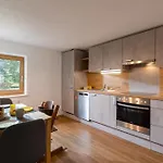 Lägenhet Alpenapartment Fuer Familien Und Gruppen Zentrale Lage Fügen